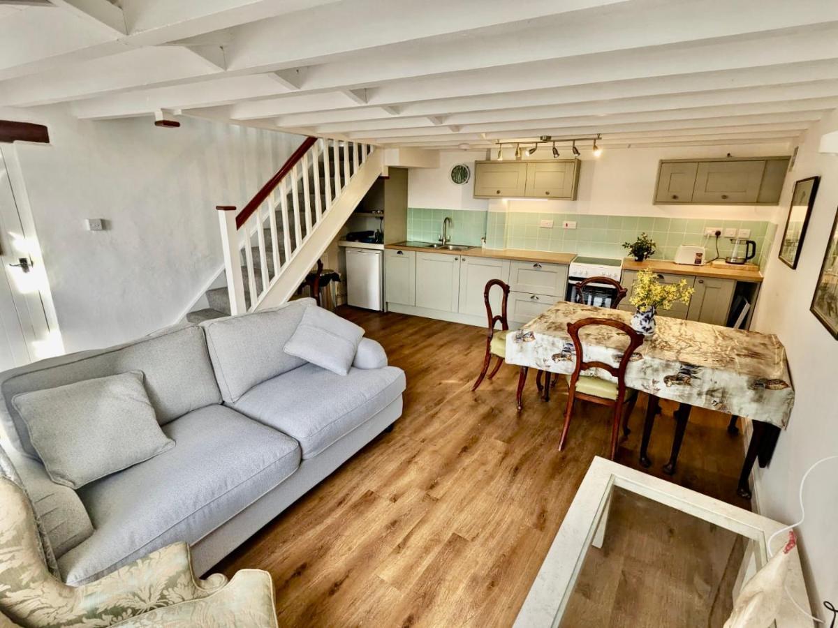 2 Stable Cottage, Llanbethery Llancarfan Экстерьер фото
