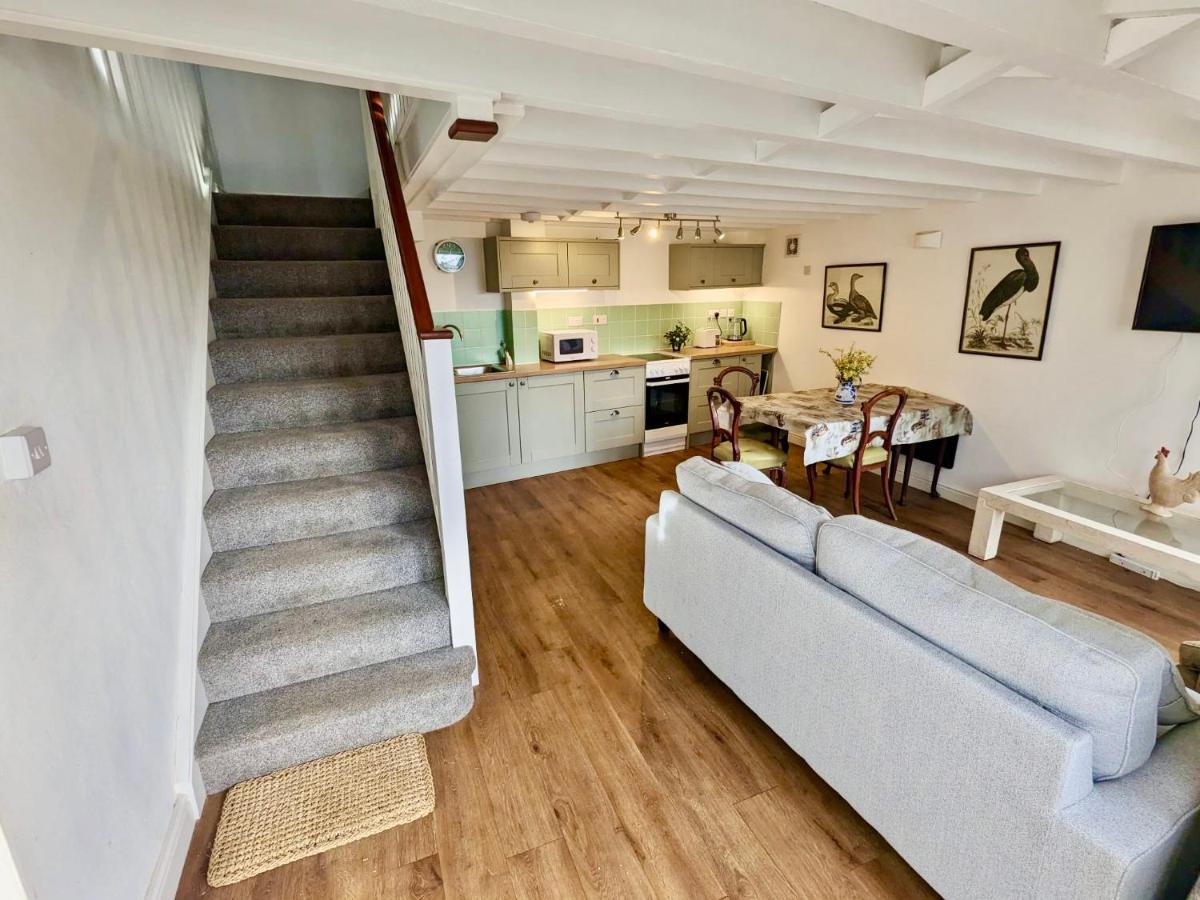 2 Stable Cottage, Llanbethery Llancarfan Экстерьер фото