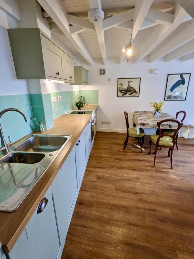 2 Stable Cottage, Llanbethery Llancarfan Экстерьер фото